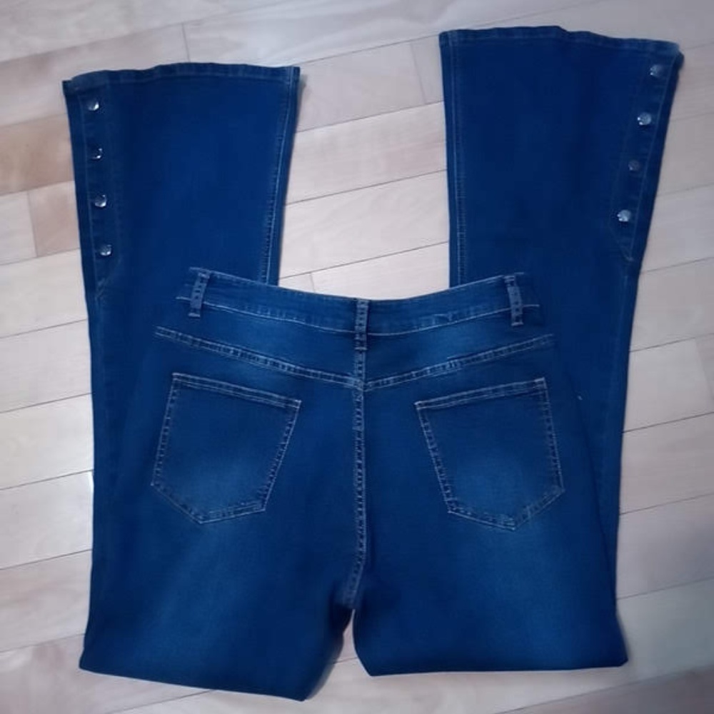 LAST TWO! Blue Anchor Point Bell Bottom Jeans - Picture 6 of 7